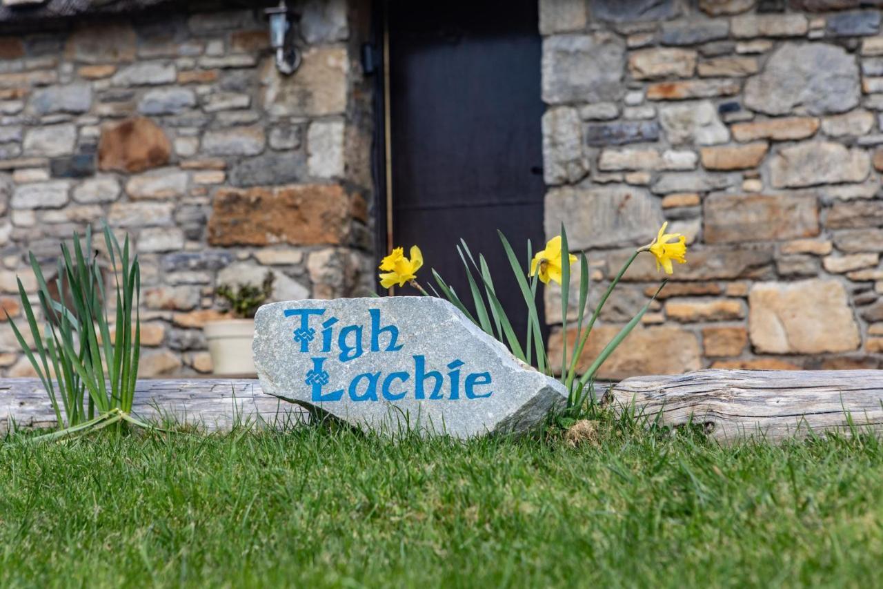 Tigh Lachie, Mary'S Thatched Cottages, Elgol, Isle Of Skye Exterior foto